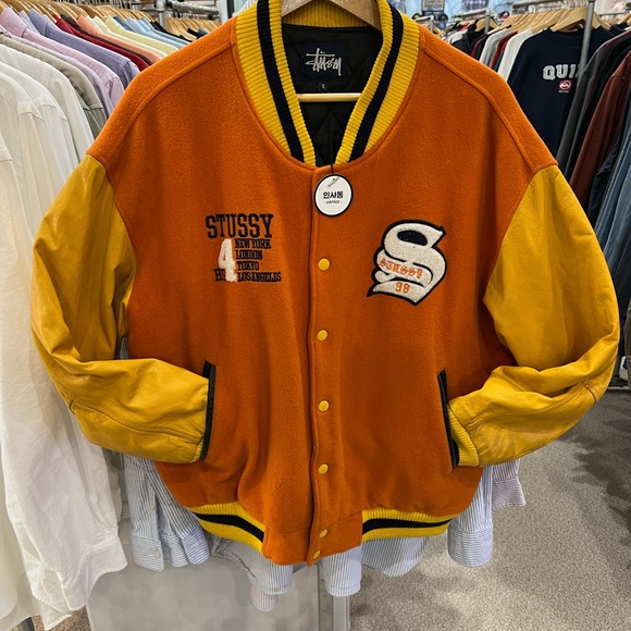 STUSSY 1998 “Big 4” Varsity Size L, fits like an
